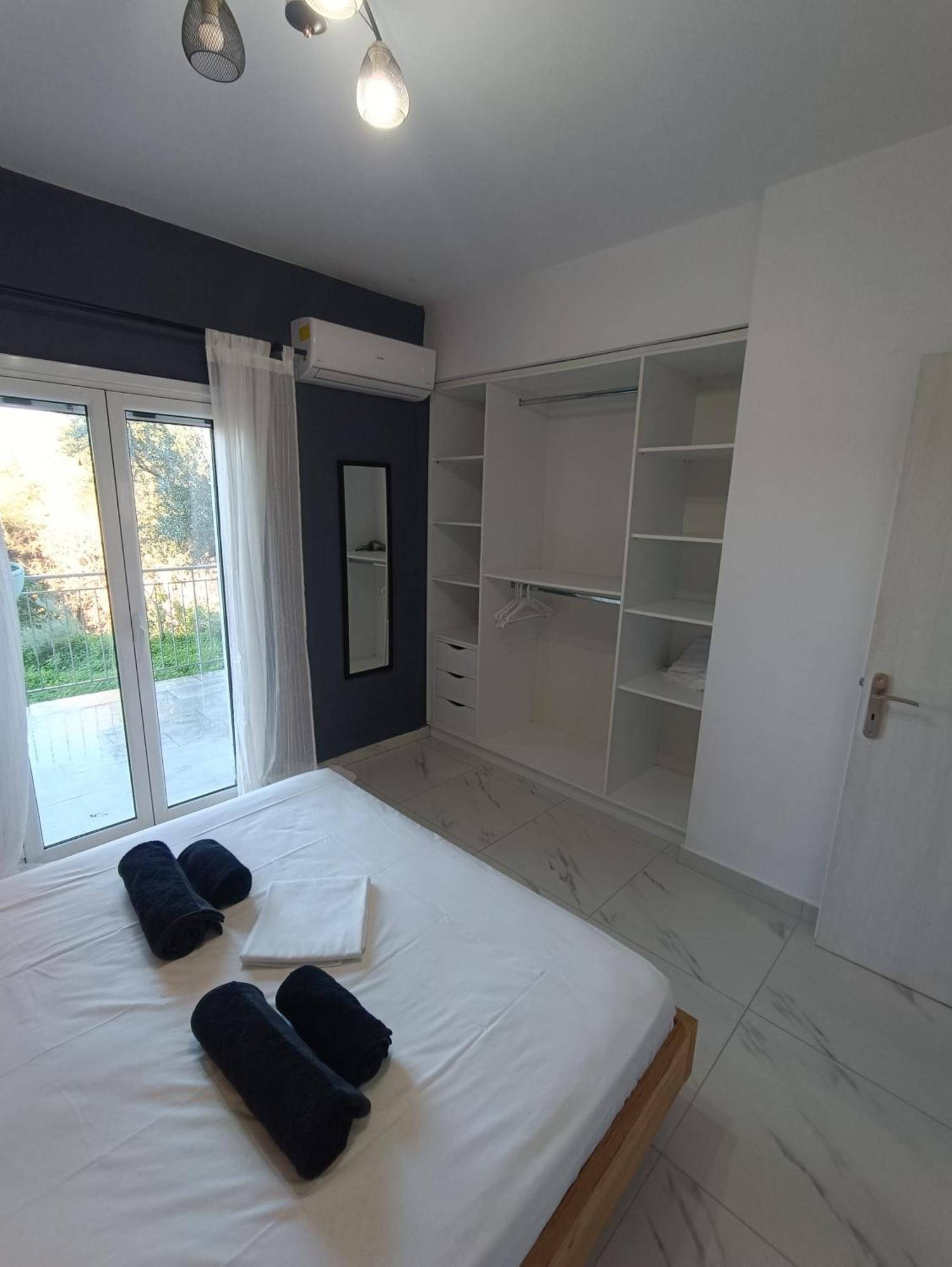 Alexander Apartments Spartià Eksteriør bilde